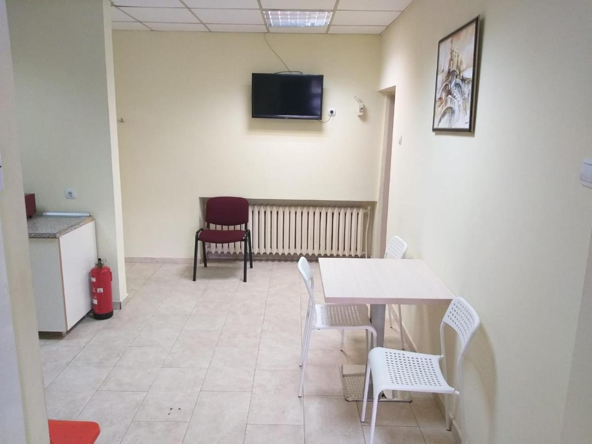 Happy Hostel София Экстерьер фото